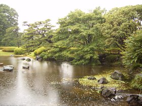 Day #4: Small pond in the Imperial Palace