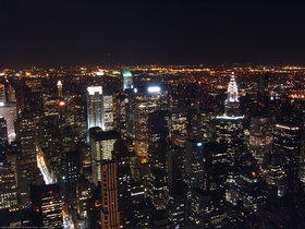 Day #7: Chrysler building and stuff to north-east in dark
