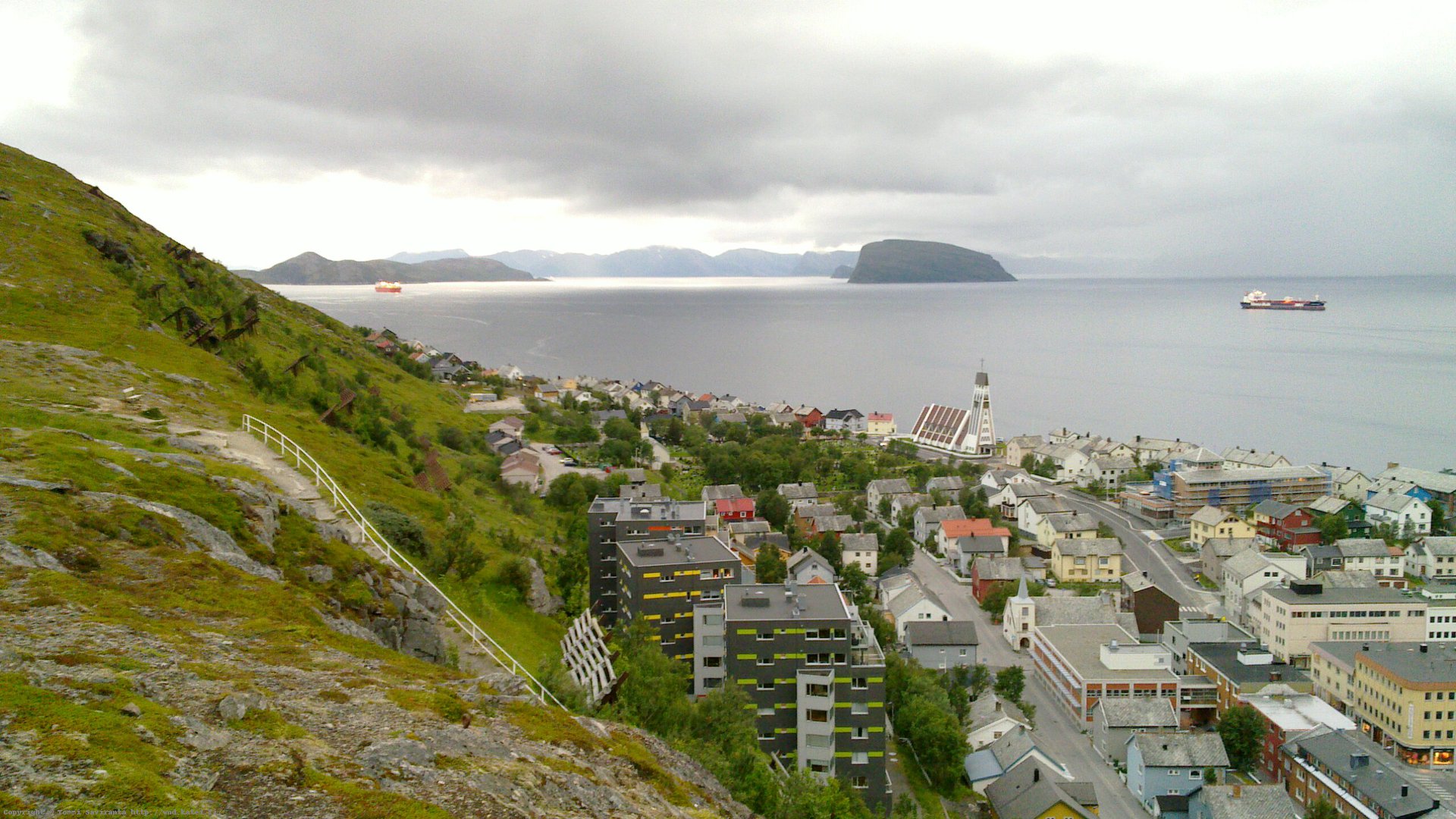 Hammerfest as seen from near Salsvannet